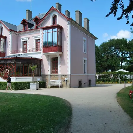 Le Mesnil
